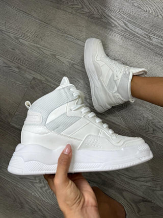 TENIS BOTA